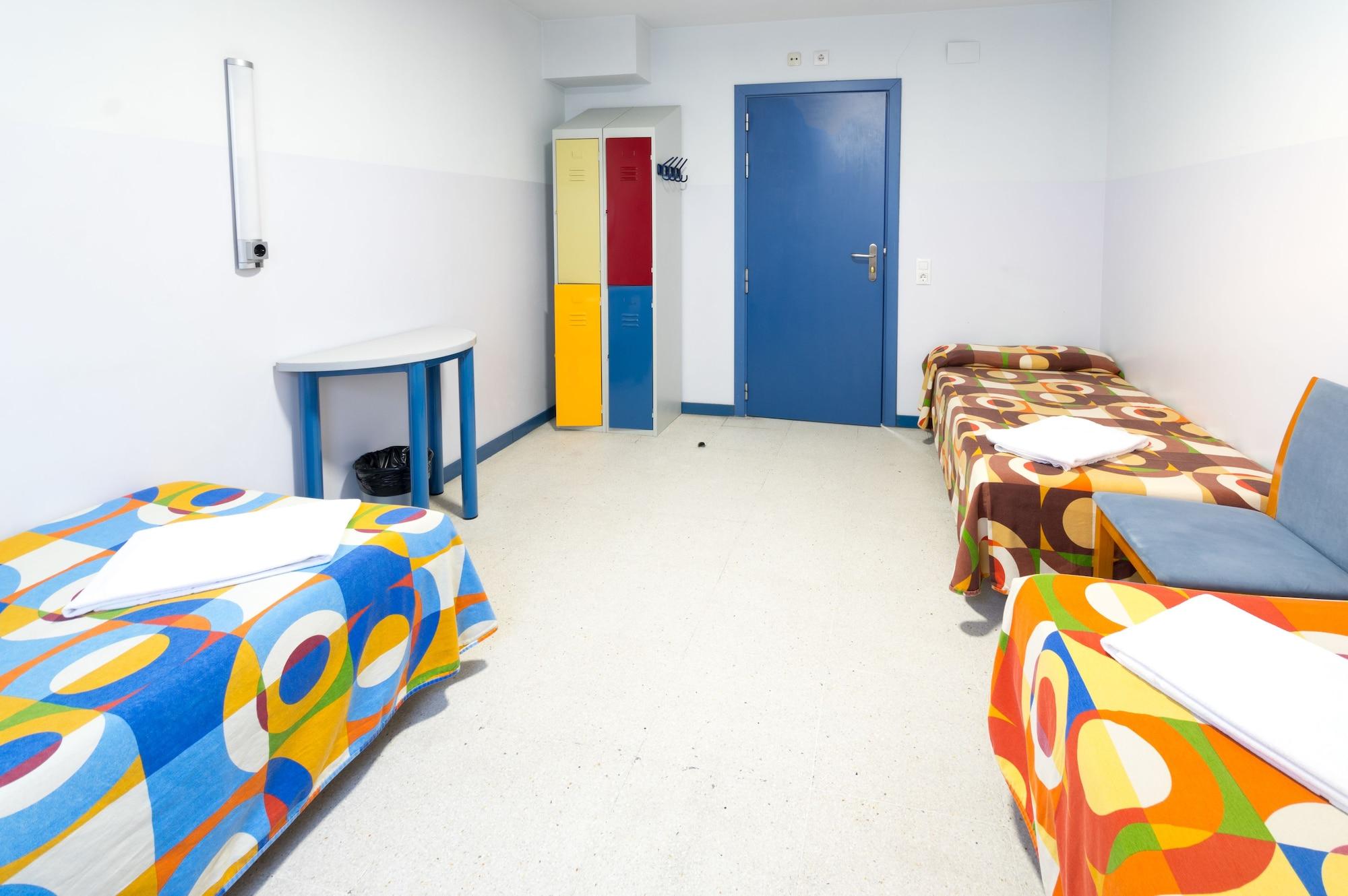 Hostal Welcome Madrid Bagian luar foto