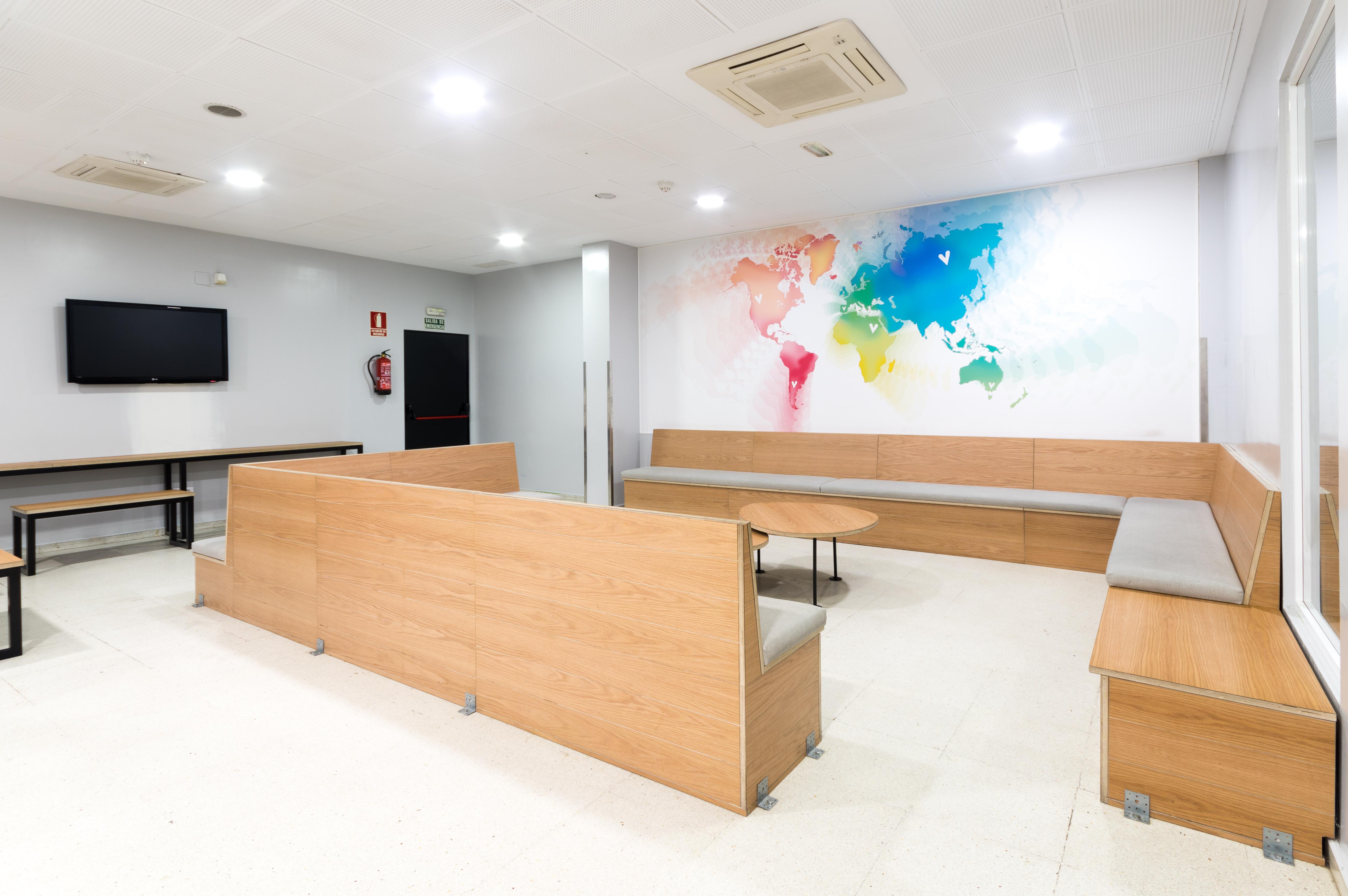 Hostal Welcome Madrid Bagian luar foto