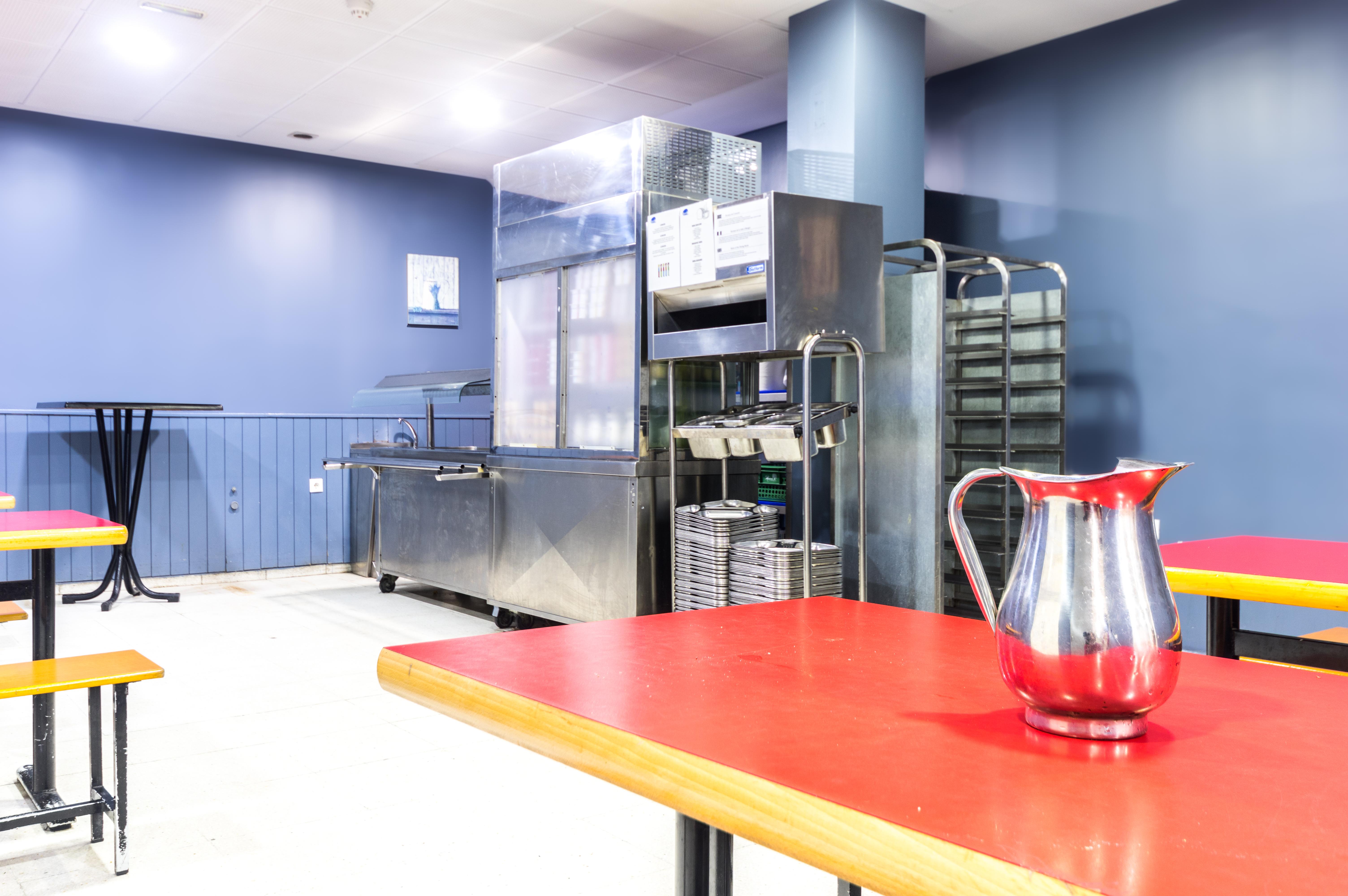 Hostal Welcome Madrid Bagian luar foto