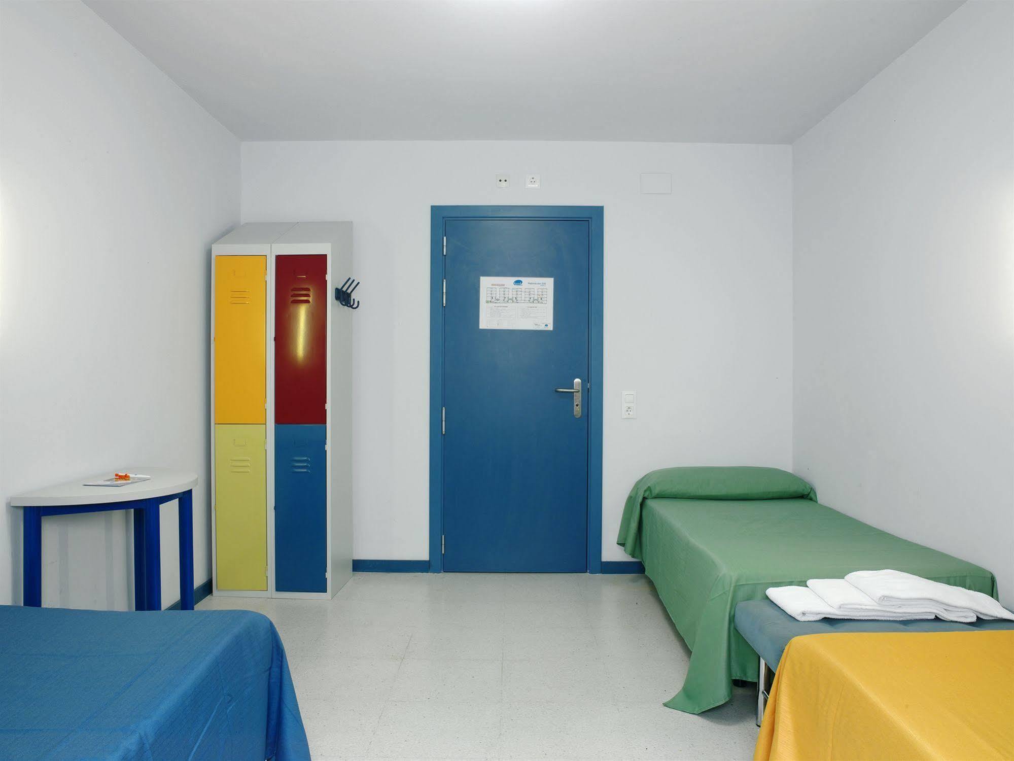 Hostal Welcome Madrid Ruang foto
